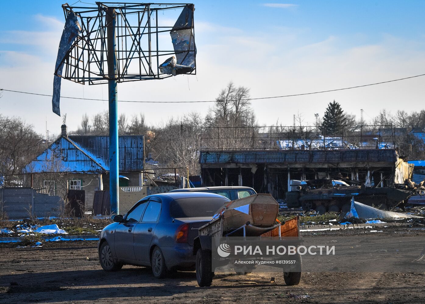 Над Волновахой поднят флаг ДНР