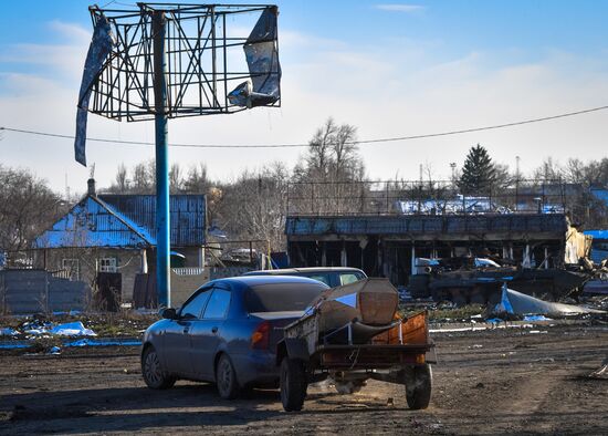 Над Волновахой поднят флаг ДНР