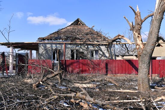 Над Волновахой поднят флаг ДНР