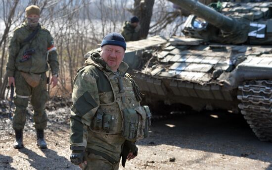 Над Волновахой поднят флаг ДНР