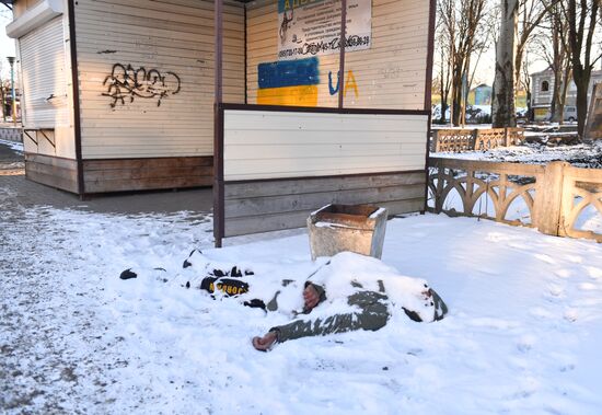 Над Волновахой поднят флаг ДНР