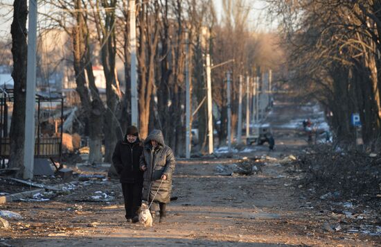 Над Волновахой поднят флаг ДНР