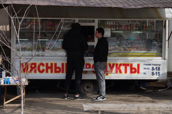 Мирная жизнь на освобожденных Народной милицией ЛНР территориях