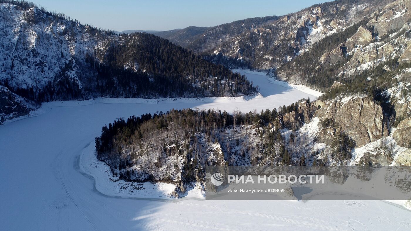 Отдых на Енисее в начале весны