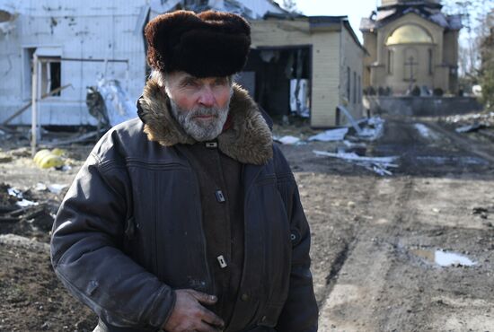 Налаживание мирной жизни в освобожденных населенных пунктах ДНР