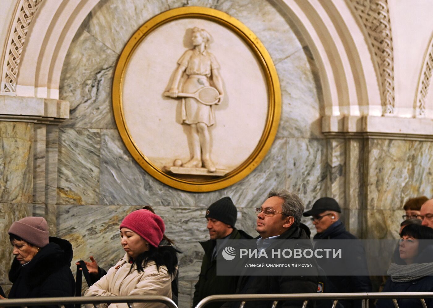 В Москве отменили масочный режим