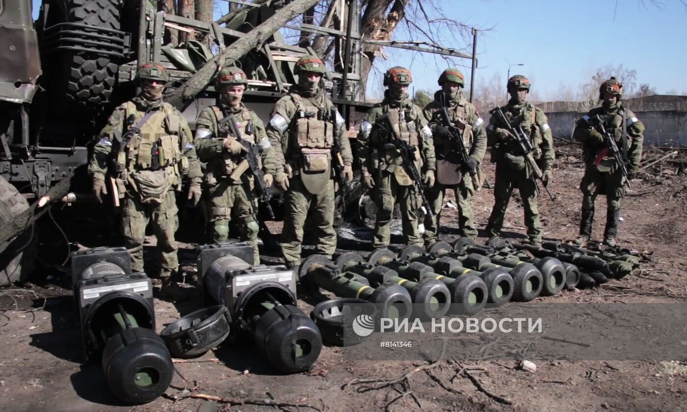 Военная техника западного производства, захваченная российскими десантниками на Украине