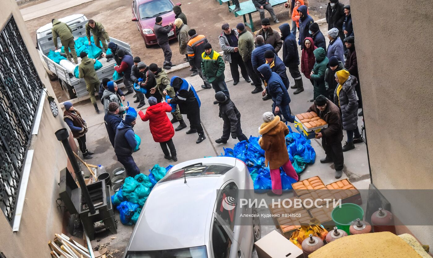 Общественная палата ДНР передала гумпомощь в пригороды Мариуполя