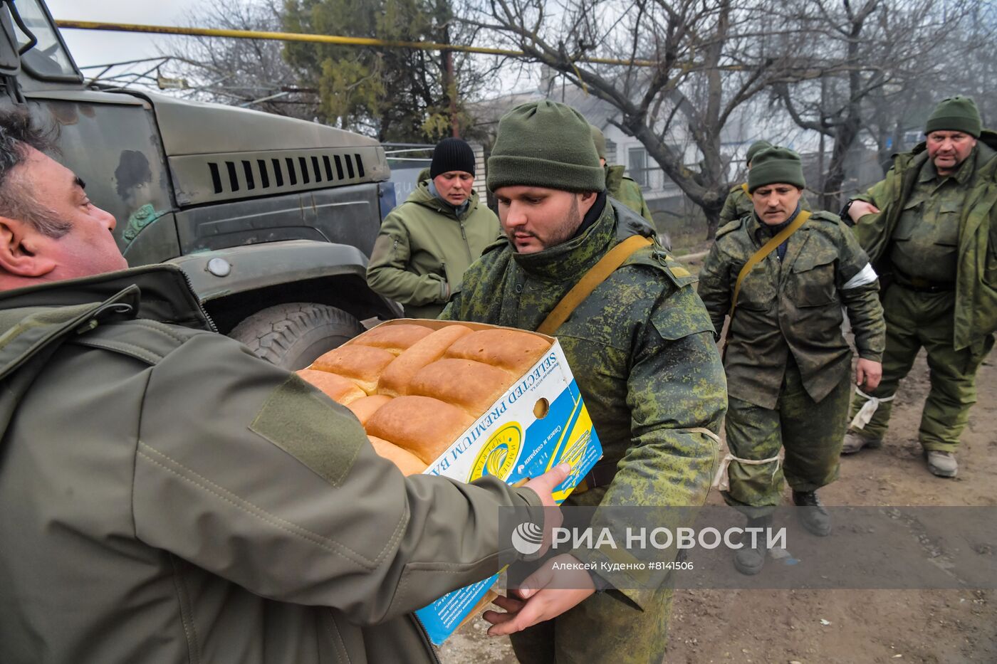 Общественная палата ДНР передала гумпомощь в пригороды Мариуполя