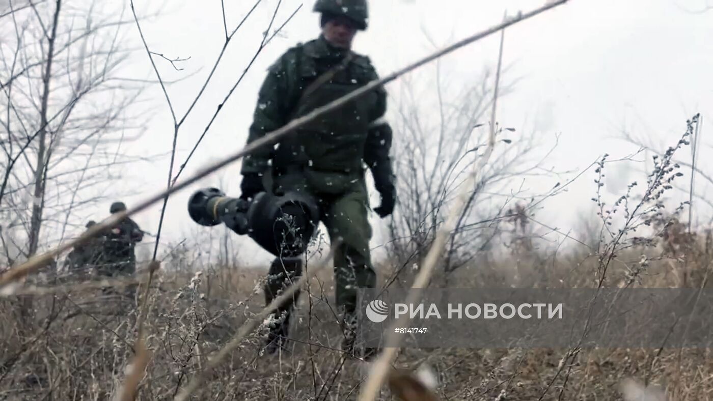 Передача трофейной техники и вооружения народную милицию ДНР