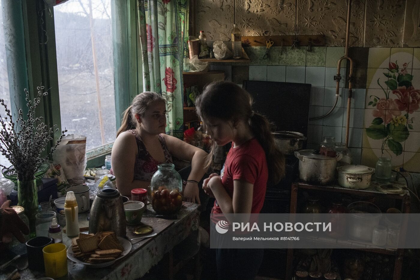 Воссоединение семьи на освобожденных Народной милицией ЛНР территориях