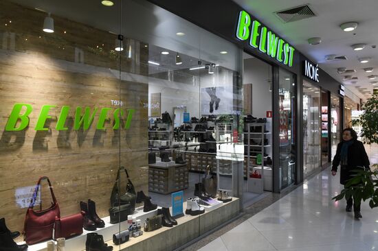 Работа обувного магазина Belwest