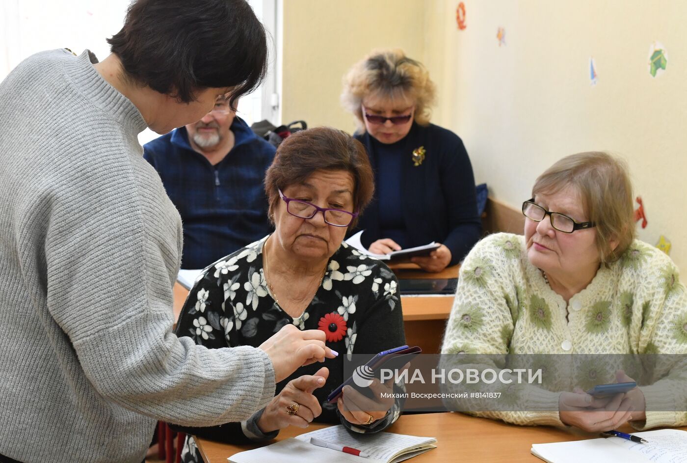 Занятия проекта "Московское долголетие" 