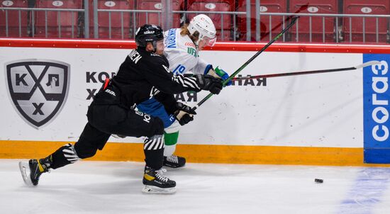 Хоккей. КХЛ. Матч "Трактор" - "Салават Юлаев"