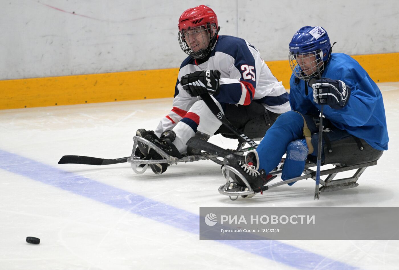 Зимние игры паралимпийцев "Мы вместе. Спорт". Следж-хоккей. Россия 1 - "Тарлан"