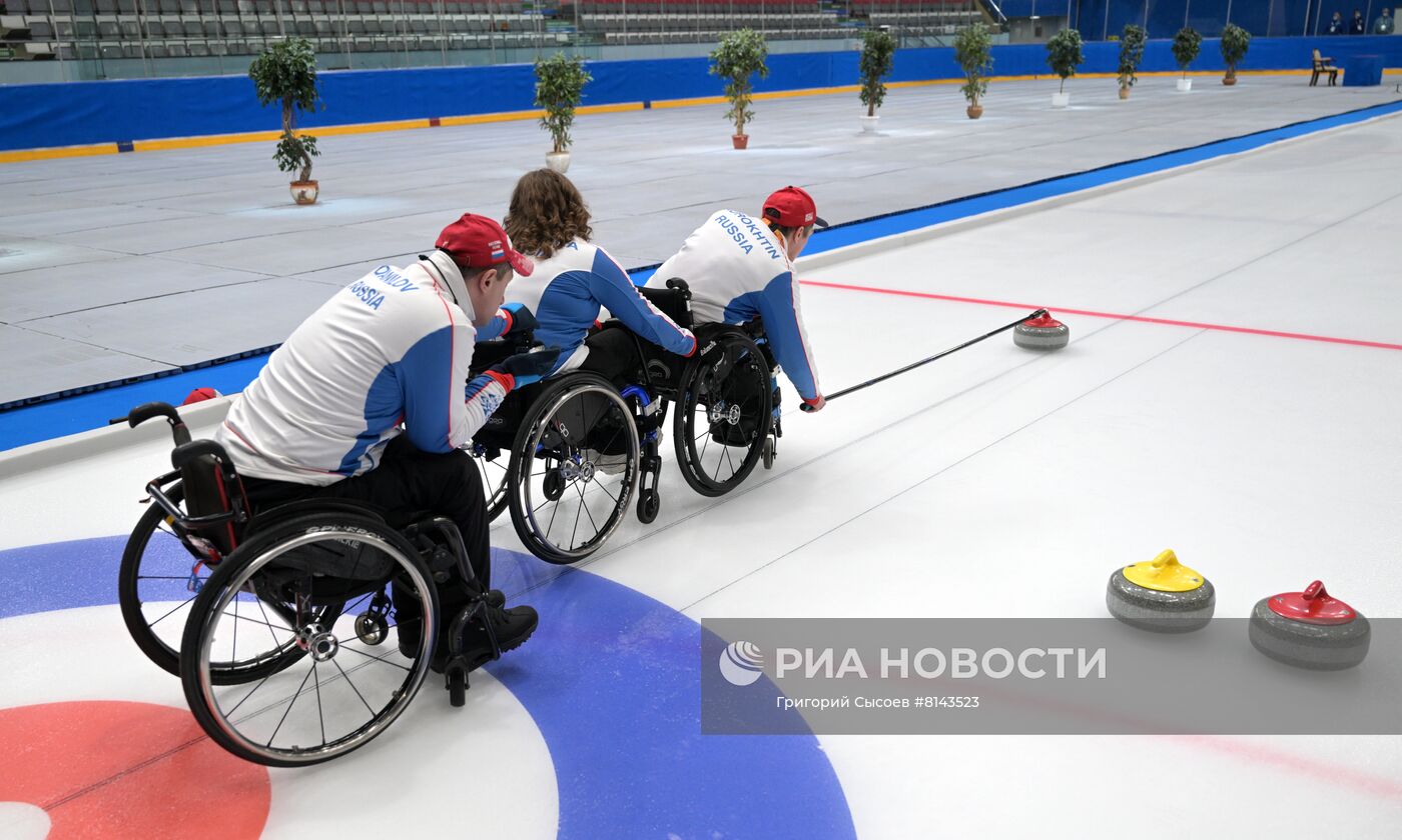 Зимние игры паралимпийцев "Мы вместе. Спорт". Керлинг на колясках