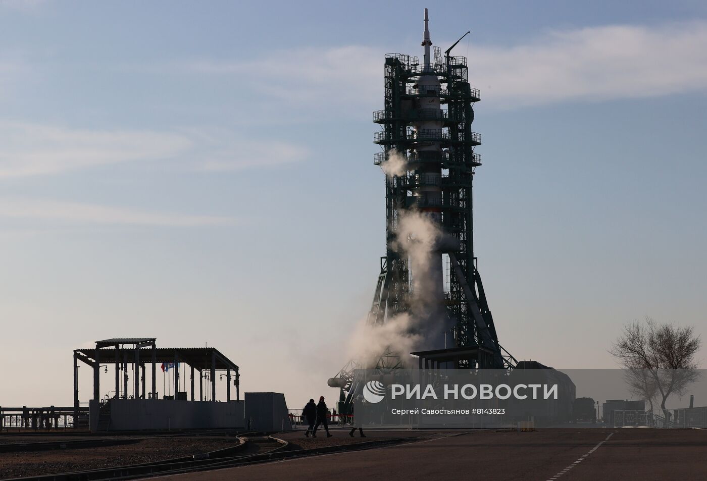 Запуск РН "Союз-2.1а" с пилотируемым кораблем "Союз МС-21"