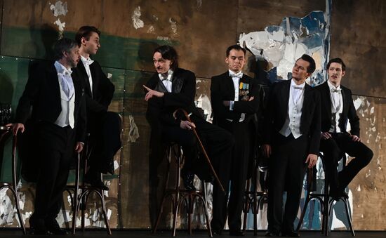 Спектакль "Сирано де Бержерак" в МХТ им. А.П. Чехова