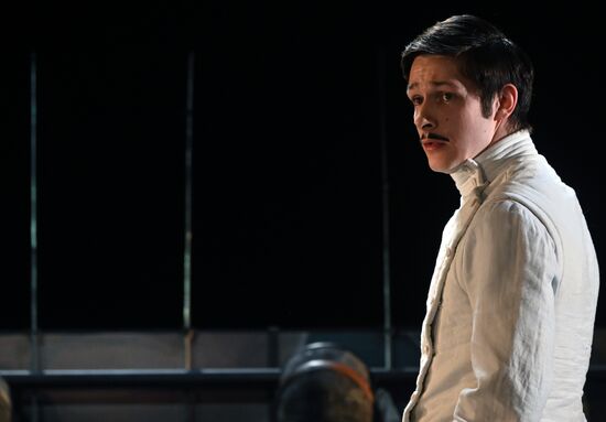 Спектакль "Сирано де Бержерак" в МХТ им. А.П. Чехова