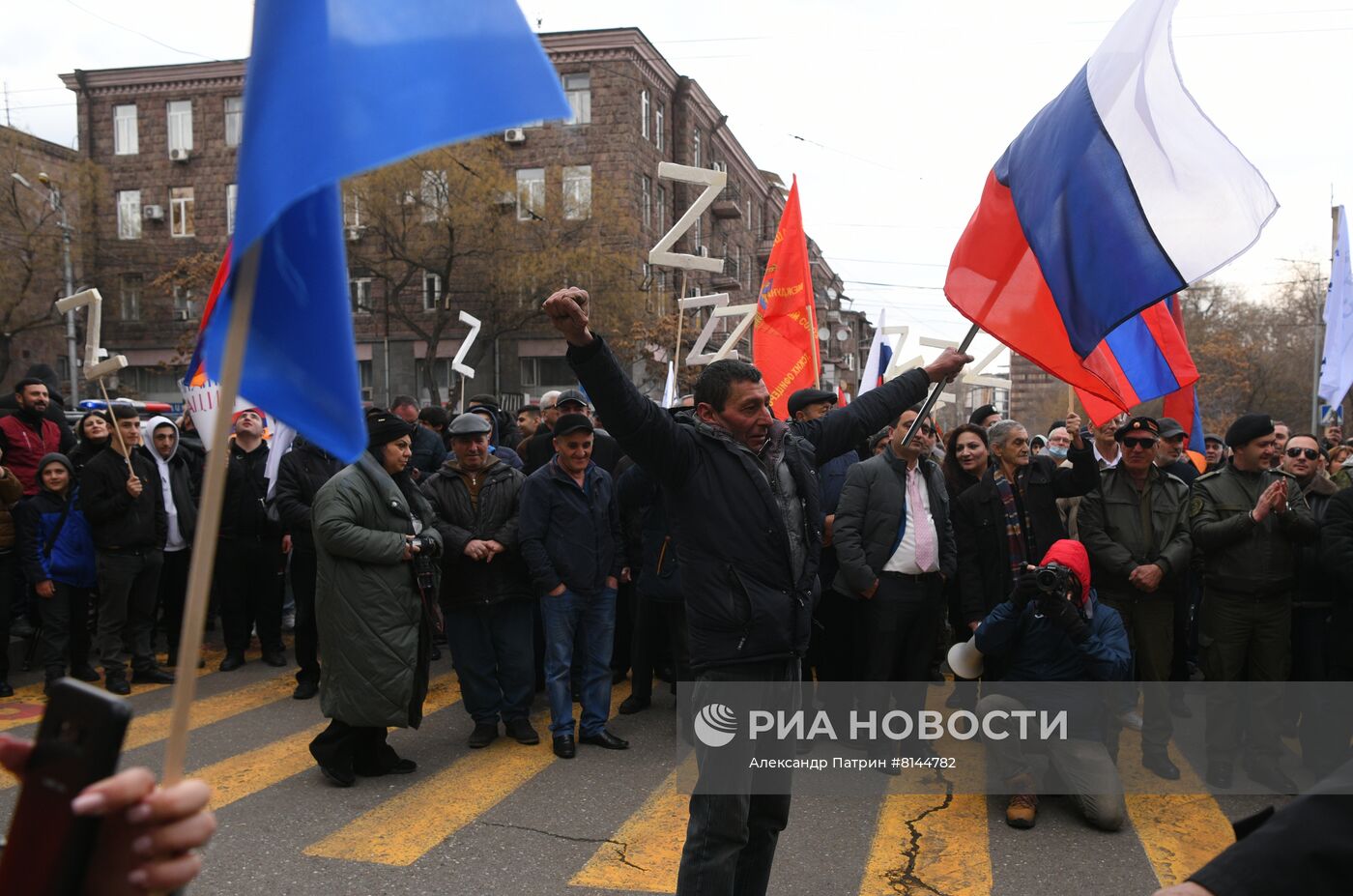 Митинг в поддержу российской армии в Армении