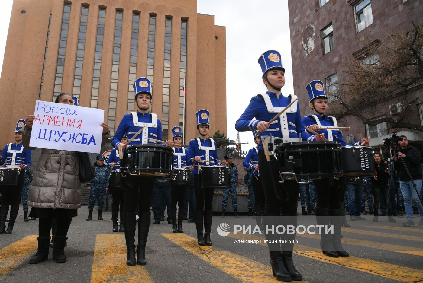 Митинг в поддержу российской армии в Армении