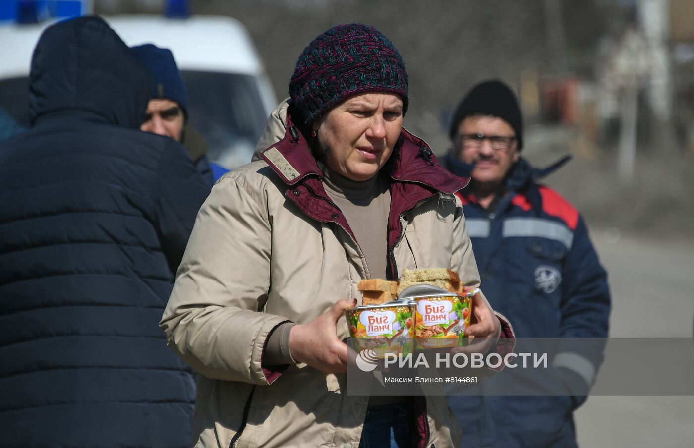 В селе Безыменное в ДНР продолжают принимать беженцев