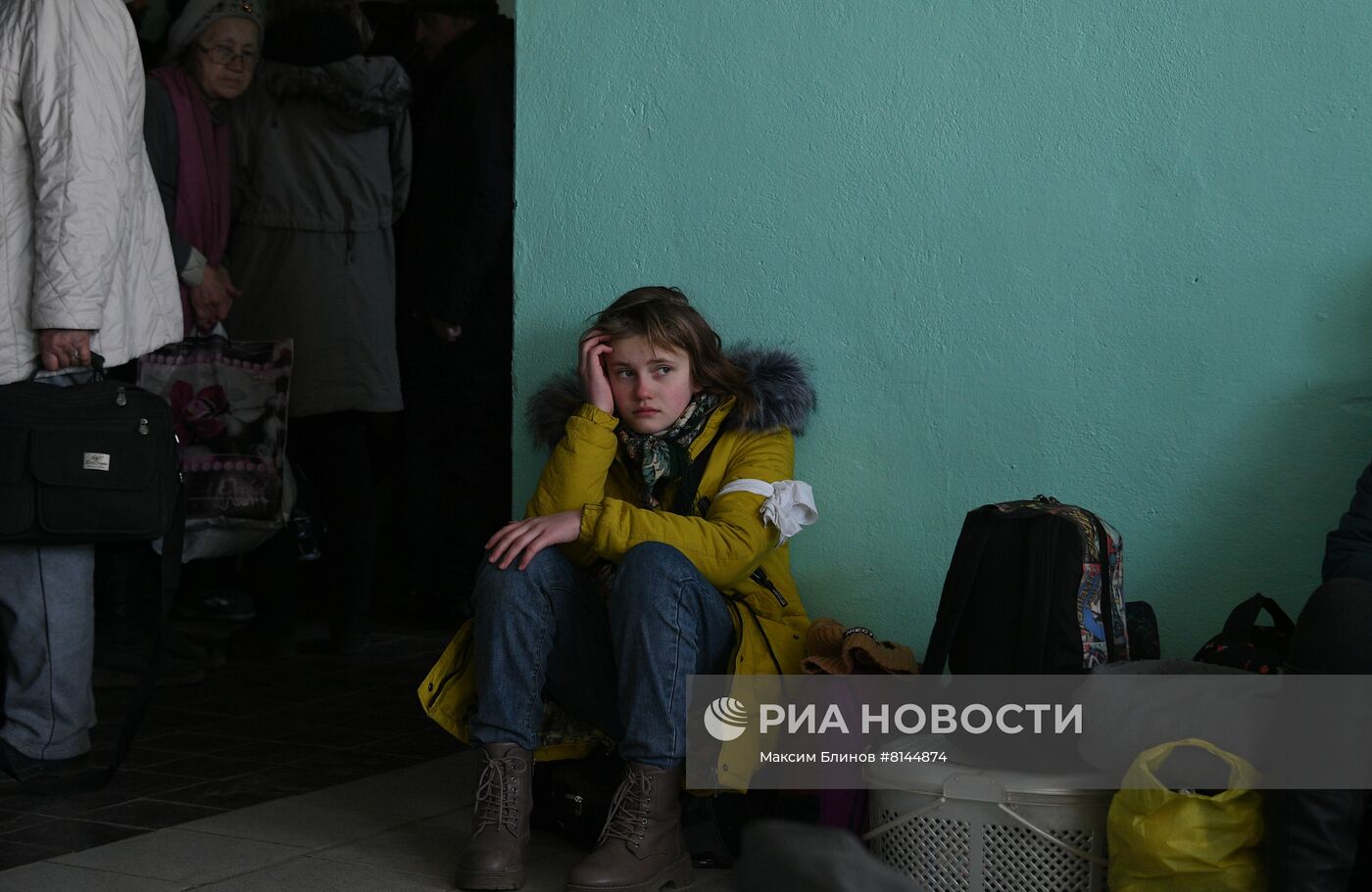 В селе Безыменное в ДНР продолжают принимать беженцев