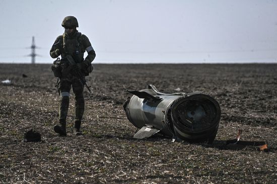 Сбитая баллистическая ракета "Точка-У" в Запорожской области