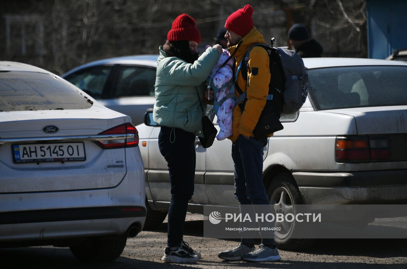 В селе Безыменное в ДНР продолжают принимать беженцев