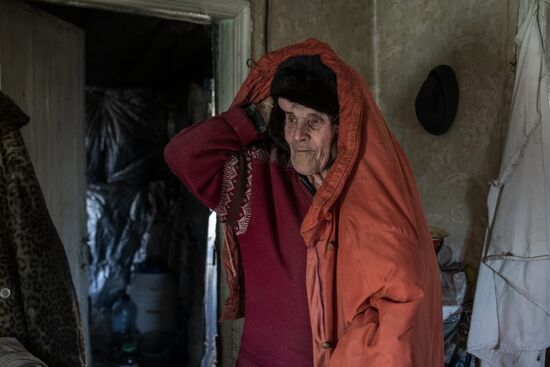 Воссоединение семьи на освобожденных Народной милицией ЛНР территориях