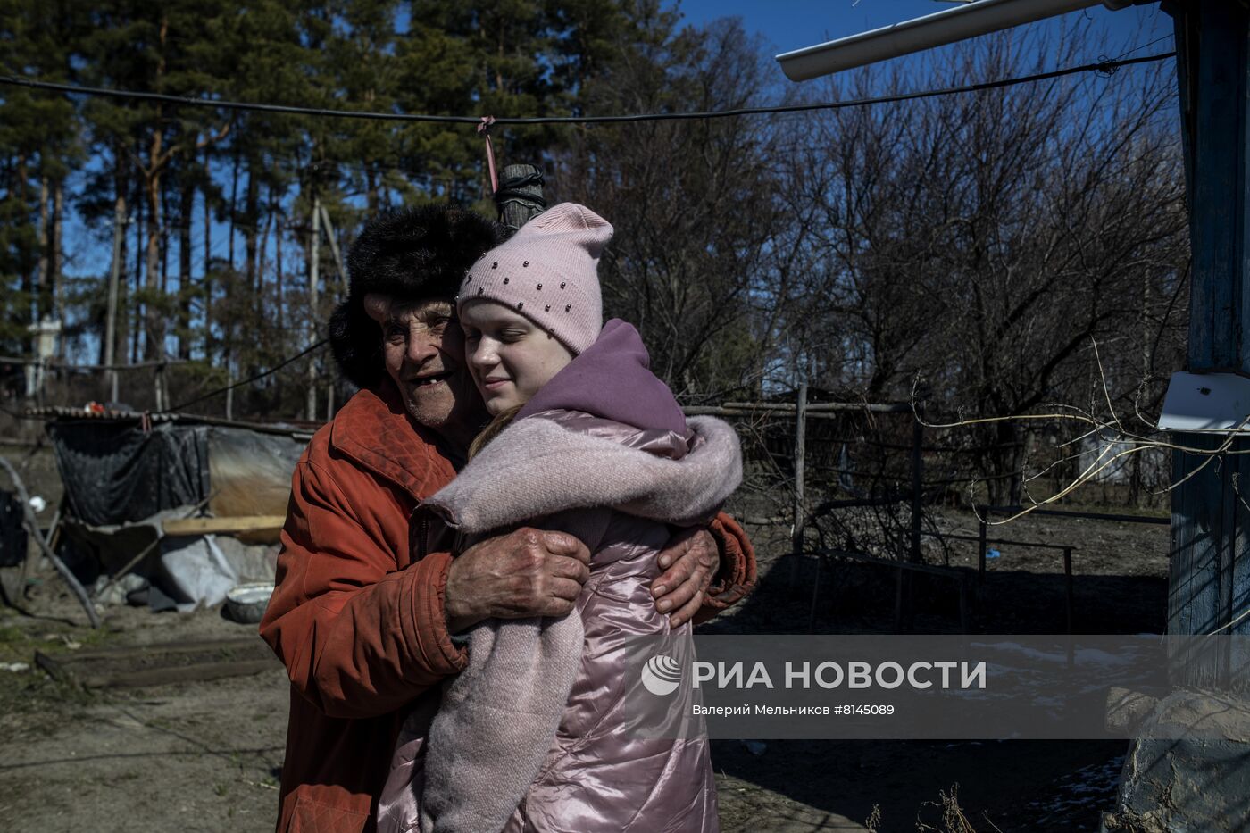 Воссоединение семьи на освобожденных Народной милицией ЛНР территориях