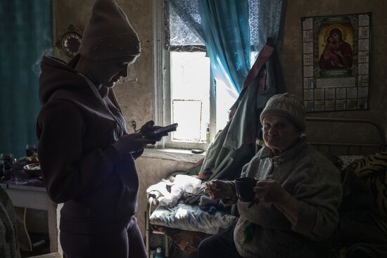 Воссоединение семьи на освобожденных Народной милицией ЛНР территориях