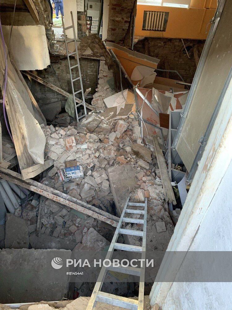 Обрушение перекрытий здания в Ярославле