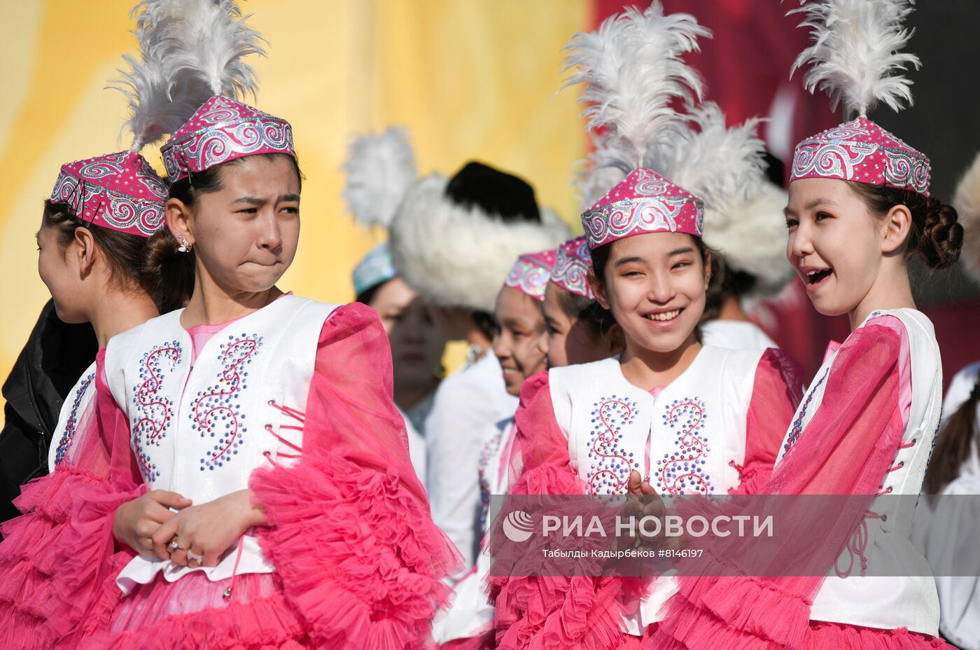 Празднование Новруза в странах ближнего зарубежья