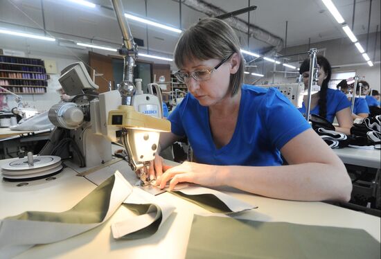 Работа швейной фабрики в Рассказово