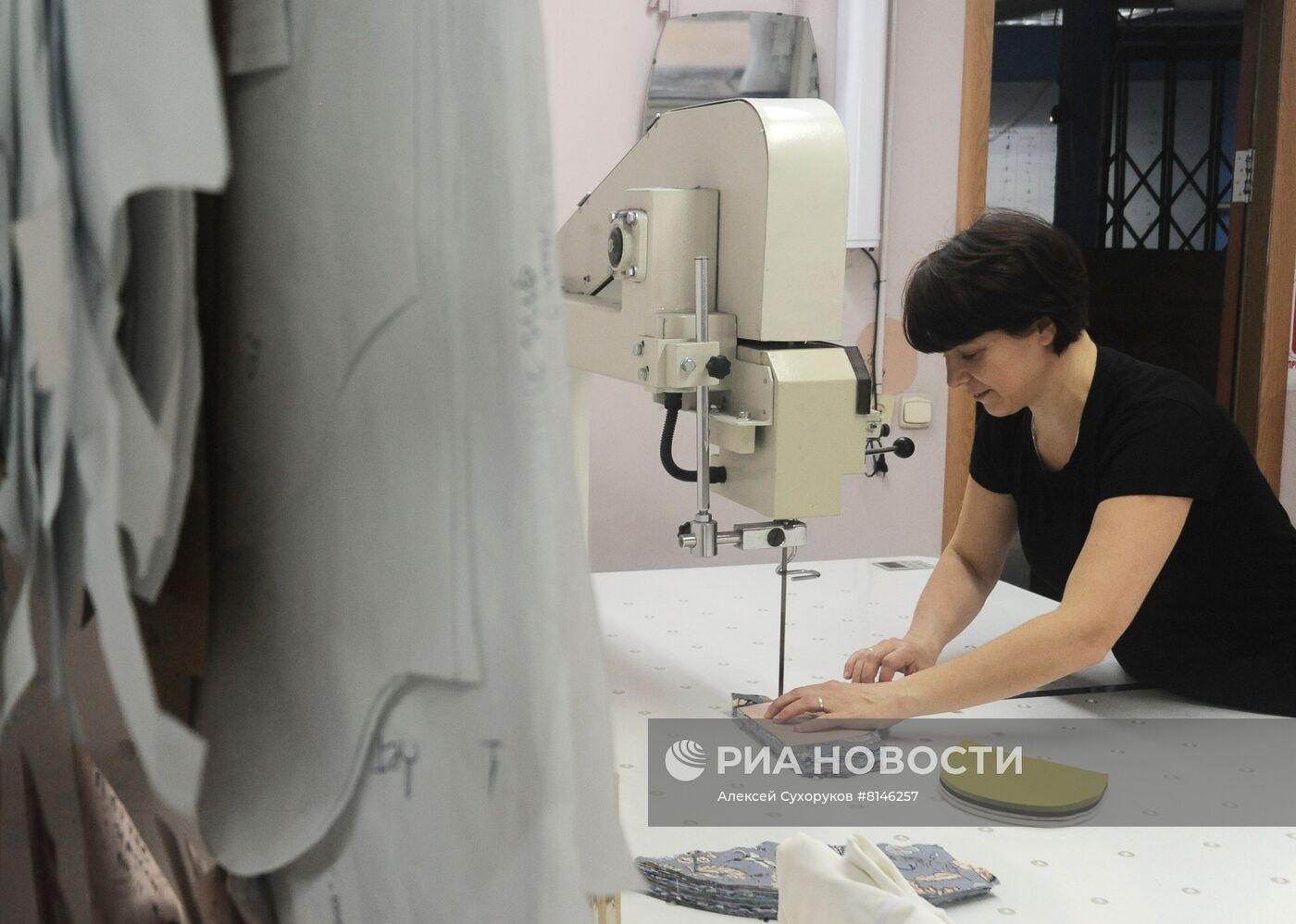 Работа швейной фабрики в Рассказово