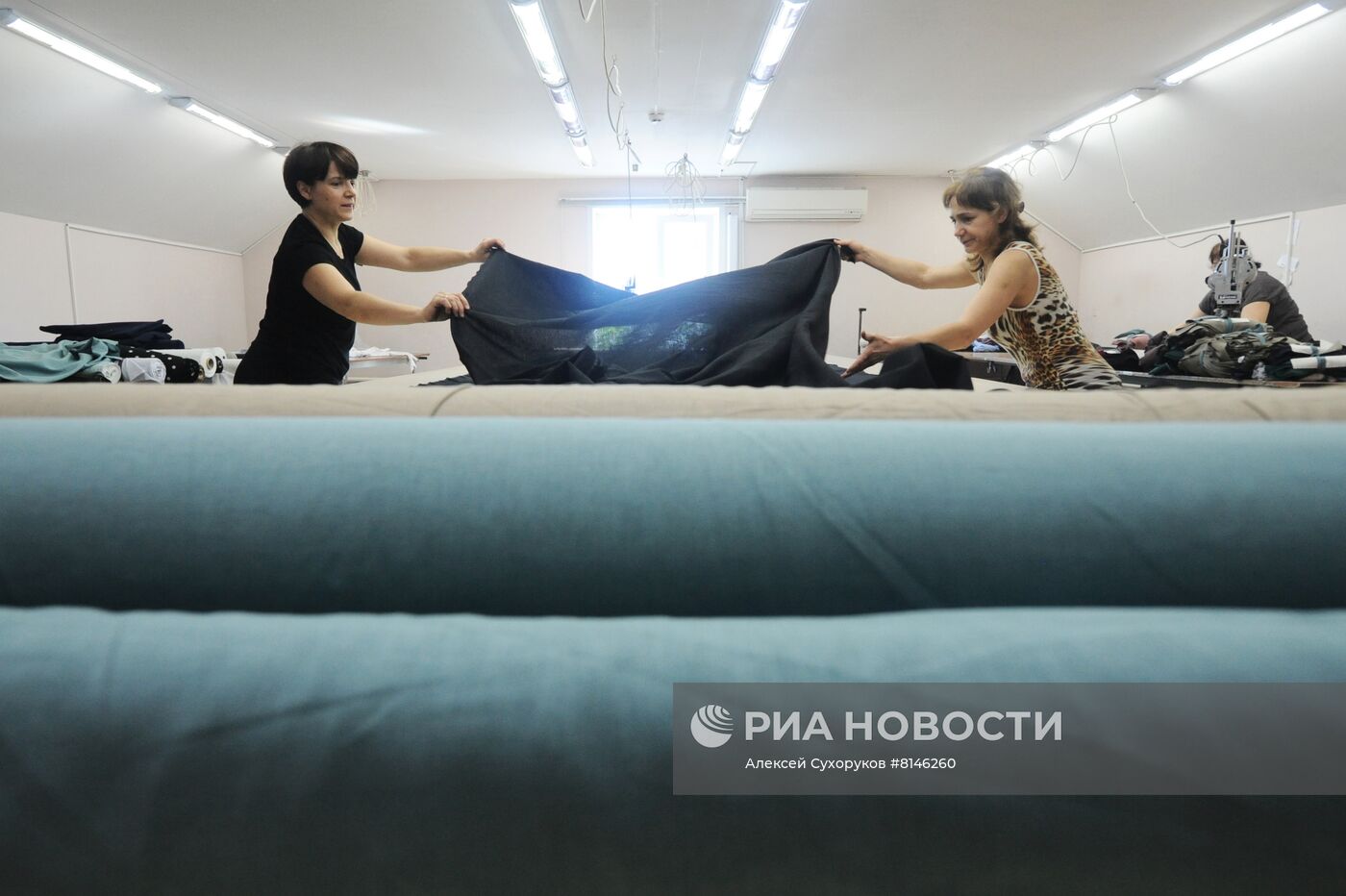 Работа швейной фабрики в Рассказово