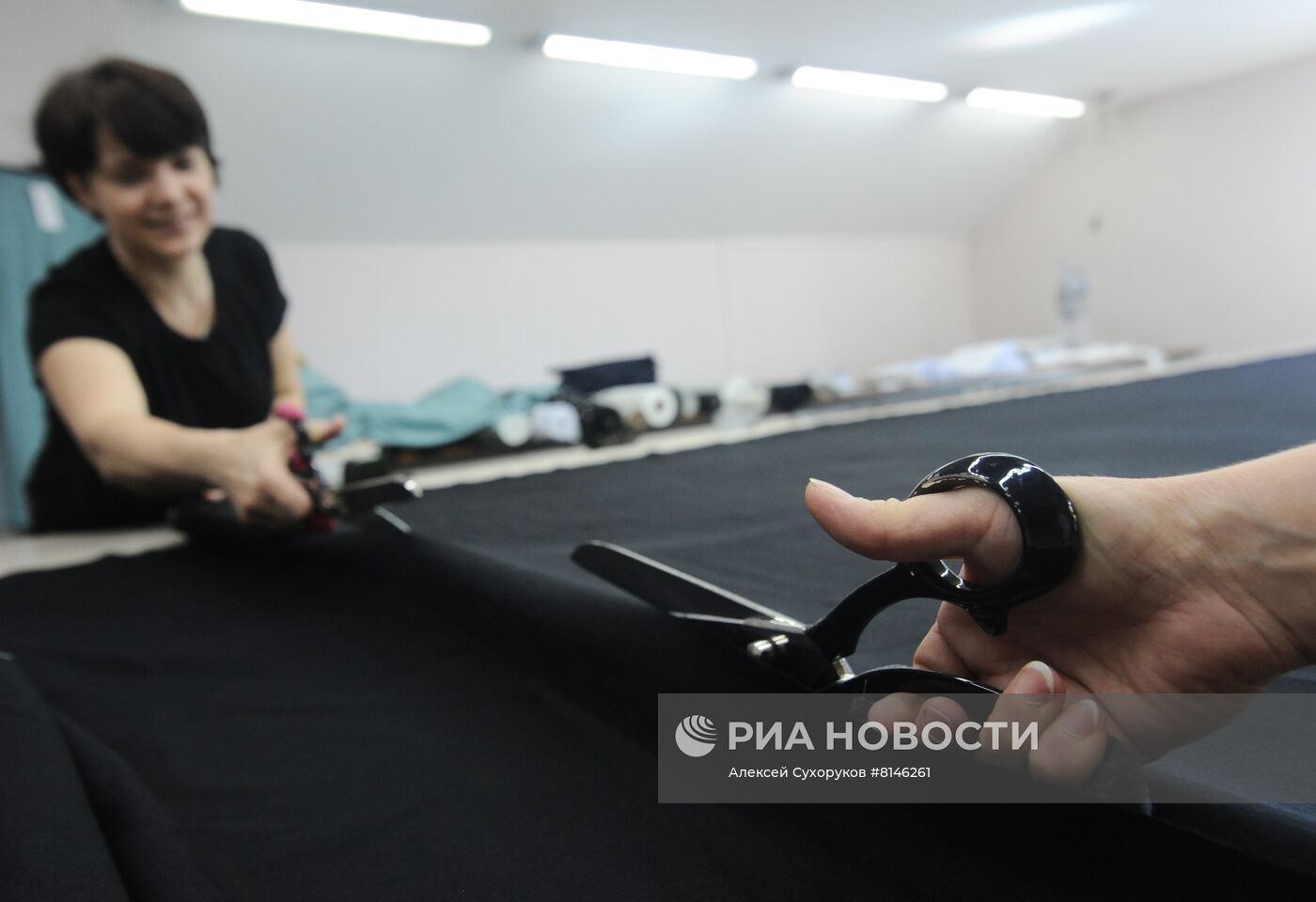 Работа швейной фабрики в Рассказово