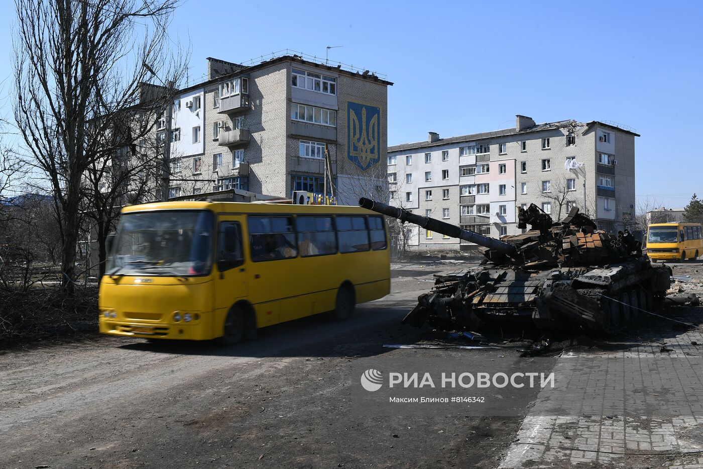 Волноваха возвращается к мирной жизни