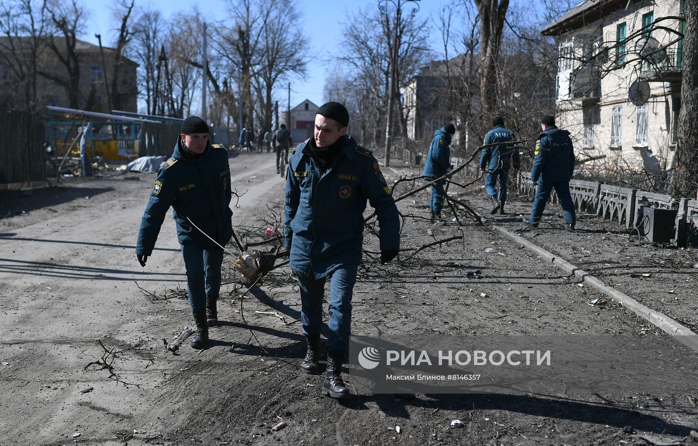 Волноваха возвращается к мирной жизни
