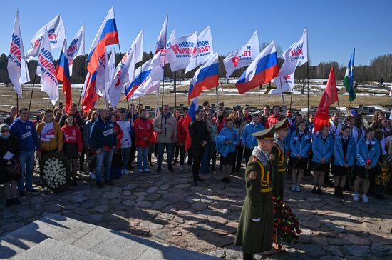 Памятные мероприятия в мемориальном комплексе "Хатынь"