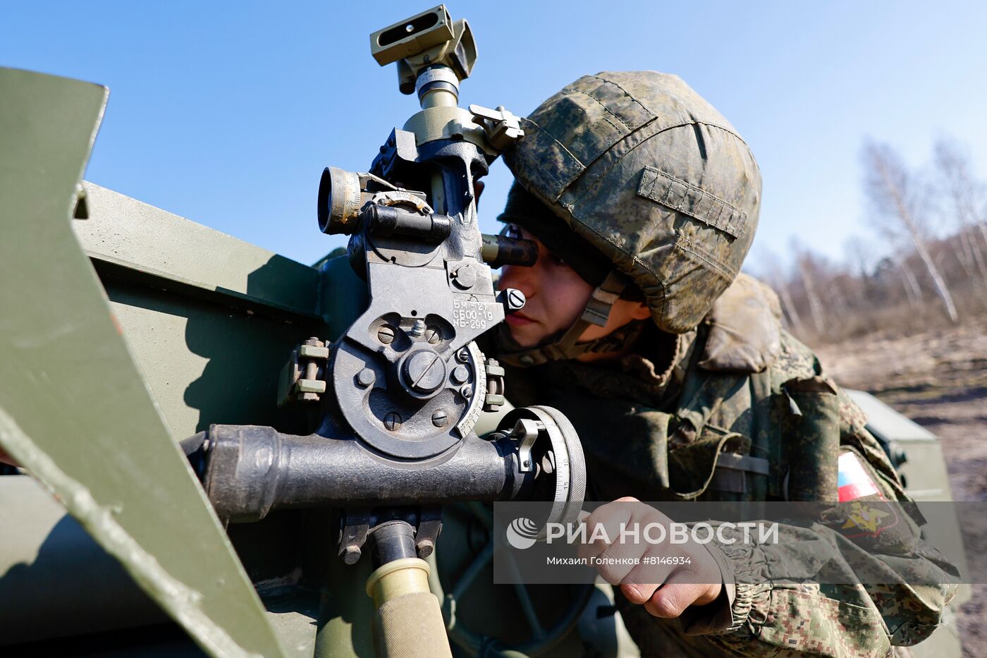 Учения Балтийского флота по управлению артиллерийским огнем в Калининградской области