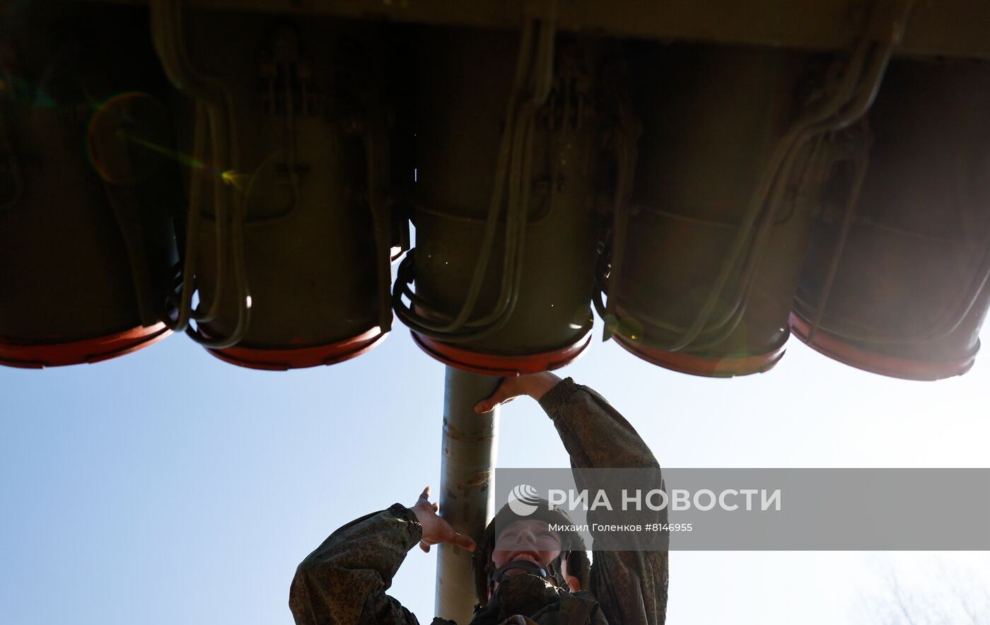 Учения Балтийского флота по управлению артиллерийским огнем в Калининградской области