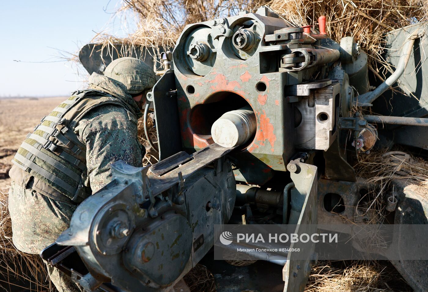 Учения Балтийского флота по управлению артиллерийским огнем в Калининградской области