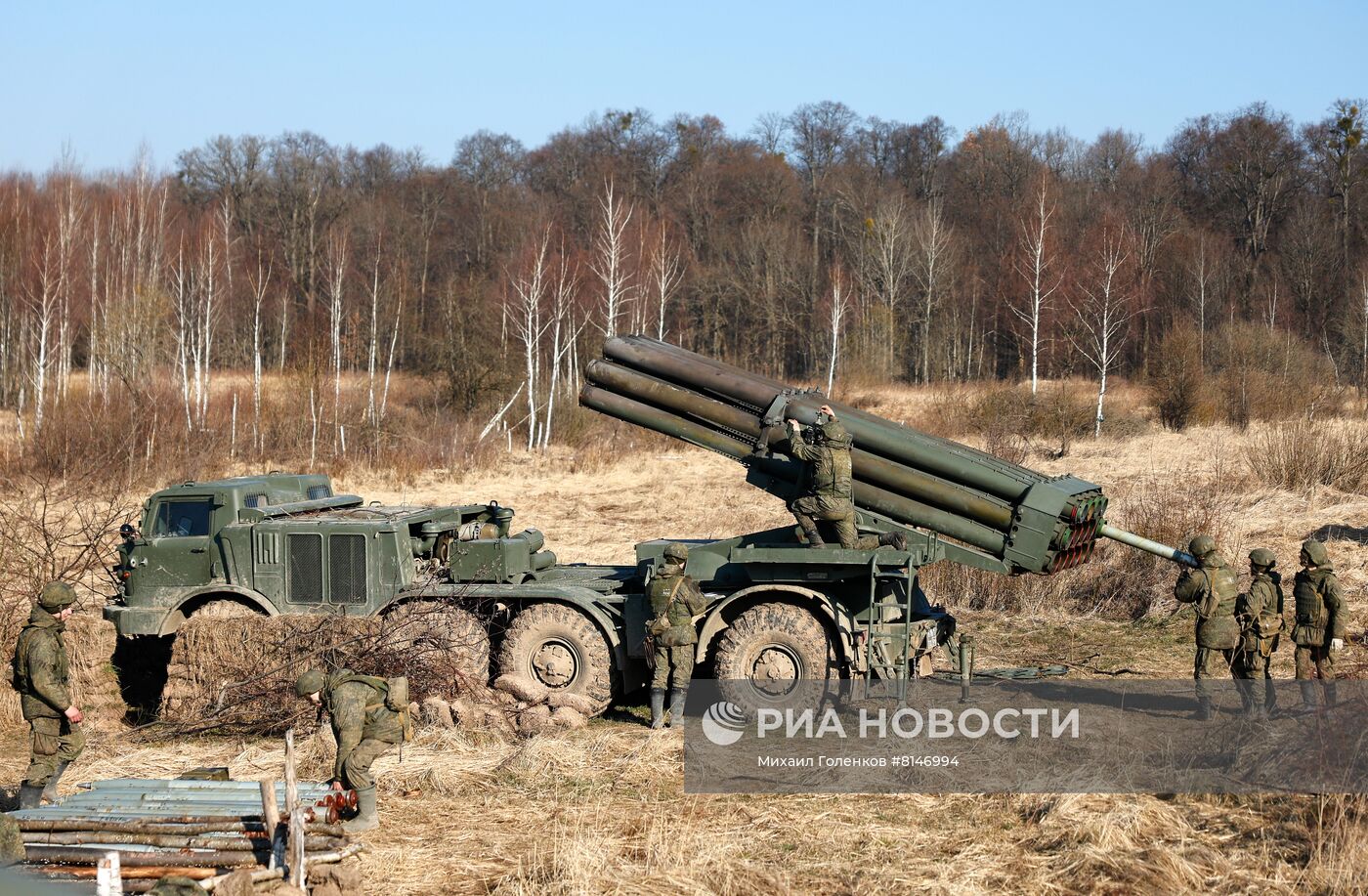 Учения Балтийского флота по управлению артиллерийским огнем в Калининградской области