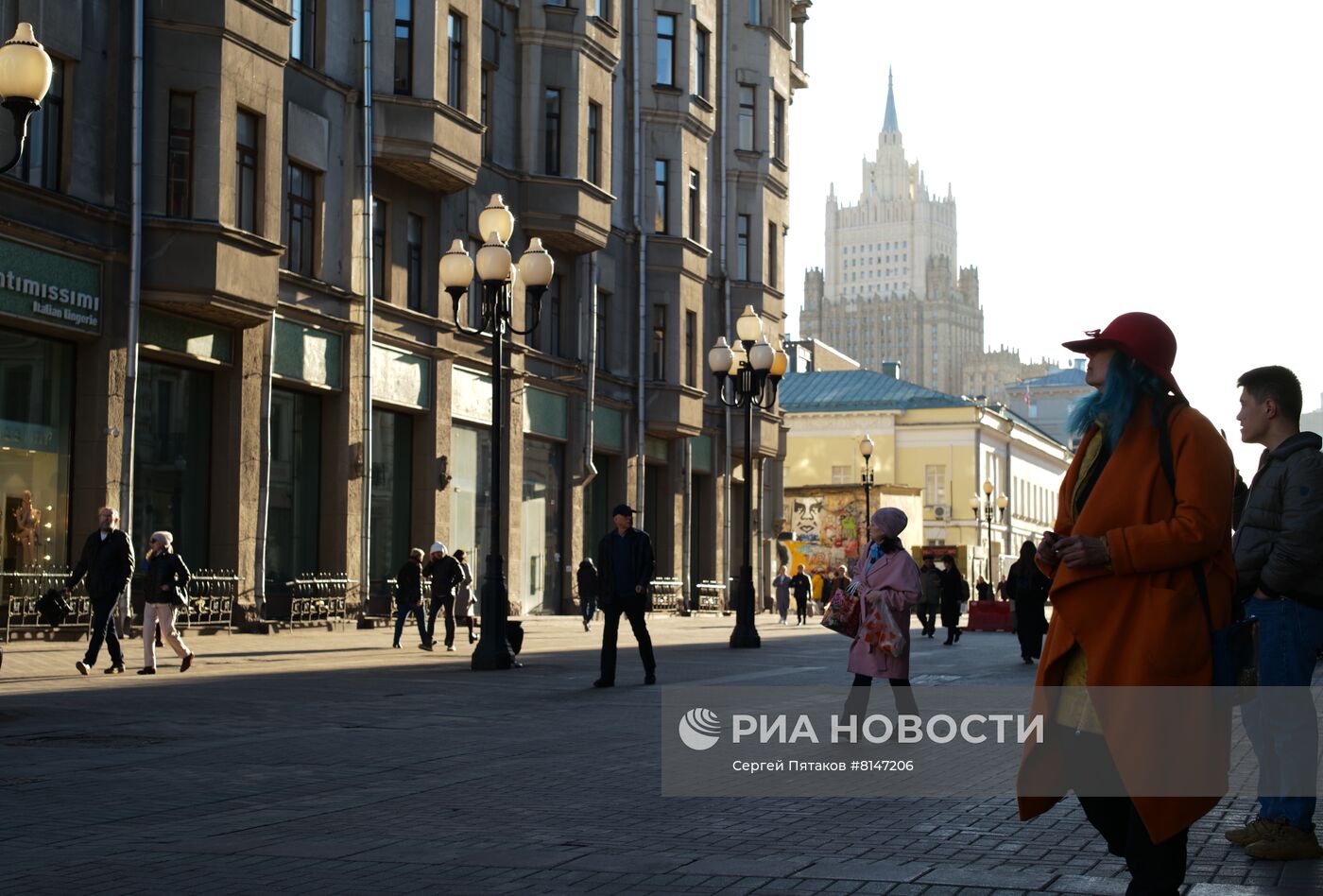 Теплая погода в Москве