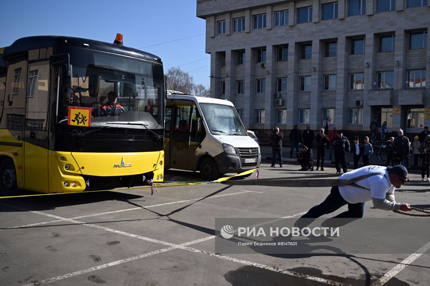 Установлен новый рекорд России и мира по буксировке многотонной техники