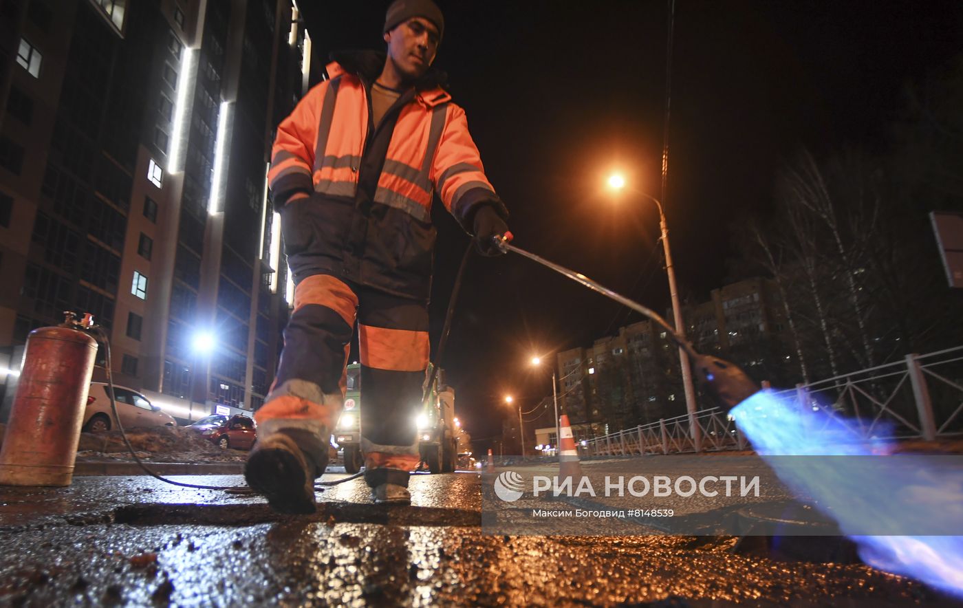 Сезонный ремонт дорог в Казани