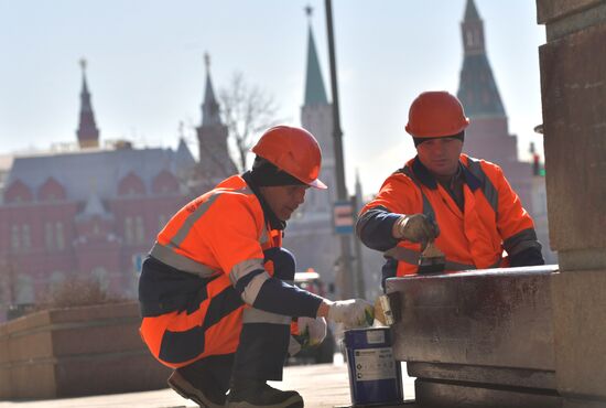 Весеннее благоустройство Москвы