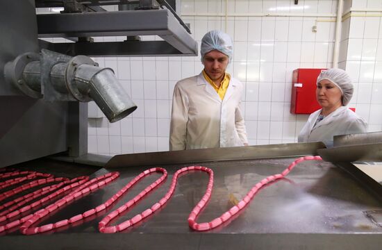 Работа кондитерского предприятия "Конфил" в Волгограде